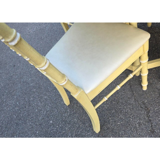Thomasville Hollywood Regency Faux Bamboo Octagonal Dining Table and Four Side Chairs in Ivory Lacquer, Circa 1980 For Sale - Image 11 of 12