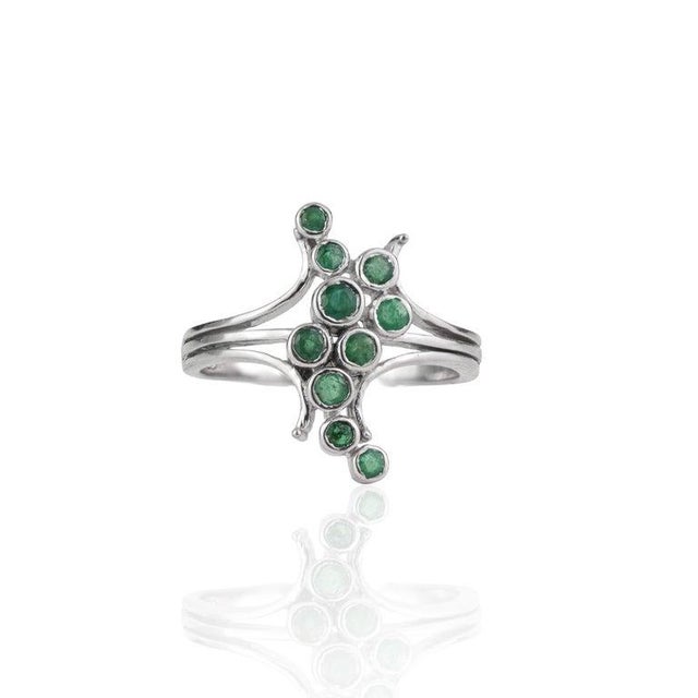 Not Yet Made - Made To Order Artistic Abstract Vibrant Emerald Bubble Ring in 925 Sterling Silver, Size 6.5 For Sale - Image 5 of 12