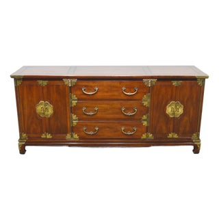 Henredon Walnut Sideboard For Sale