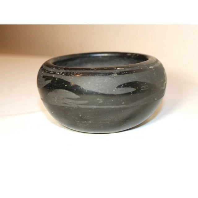 Vintage Margarita Tafoya Native American Santa Clara Pueblo Black Pottery Bowl For Sale - Image 4 of 11