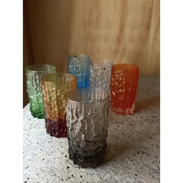 Glass Italian Textured Bark Glasses in the style of Geoffrey Baxter, 1960s, Set of 6 For Sale - Image 7 of 18