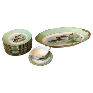 French Table Service in Hand-Painted Limoges Porcelain, 1950s, Set of 15 For Sale