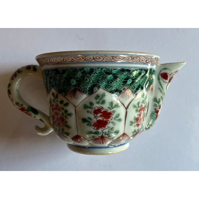 Antique Chinese Famille Verte Porcelain Small Teapot or Cream Jug Kangxi Period (1662–1722) For Sale - Image 11 of 15