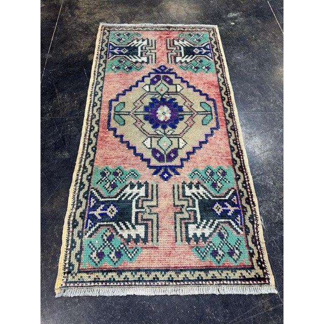 Turkish Yastik Rug 1'7" x 3'1" For Sale - Image 4 of 5