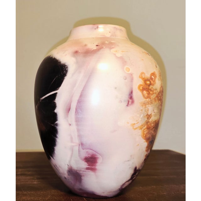Contemporary Joel Magen Studio Pottery Vase – Marbled Reactive Glaze, One‑of‑a‑Kind Artisan Form For Sale - Image 3 of 9