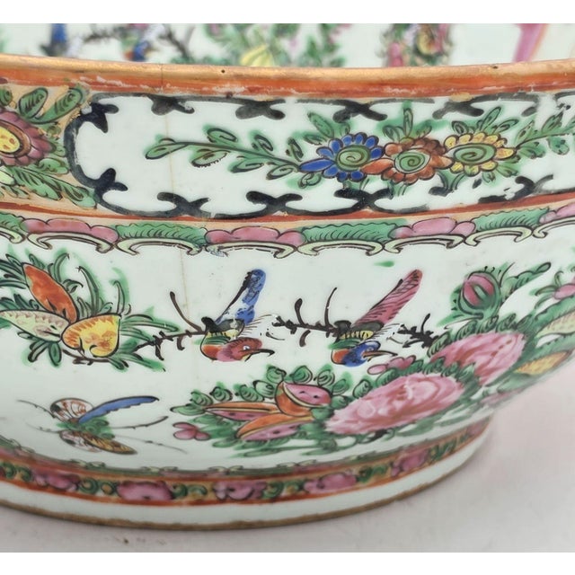 Late 19th Century Rose Medallion Large Bowl, 19th C. China For Sale - Image 5 of 10