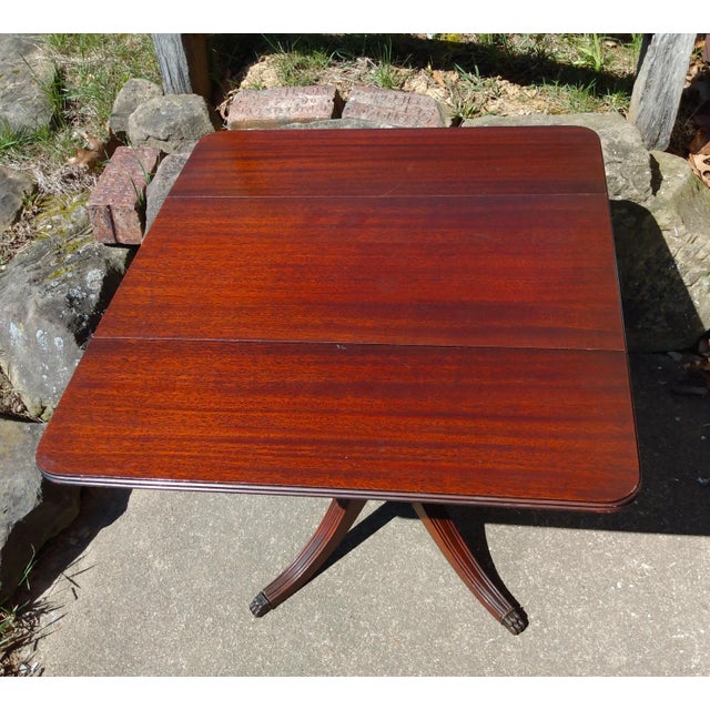 1930s Childs Mahogany Drop Leaf Table Fine Arts Furniture Grand Rapids