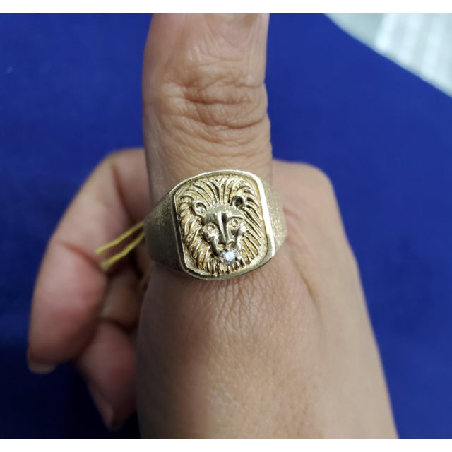 ♥ Product Summary ♥ Main Stone: Diamond Approx. Carat Weight: .05cttw Diamond Clarity: VS2/SI1 Diamond Color: F/G Band...