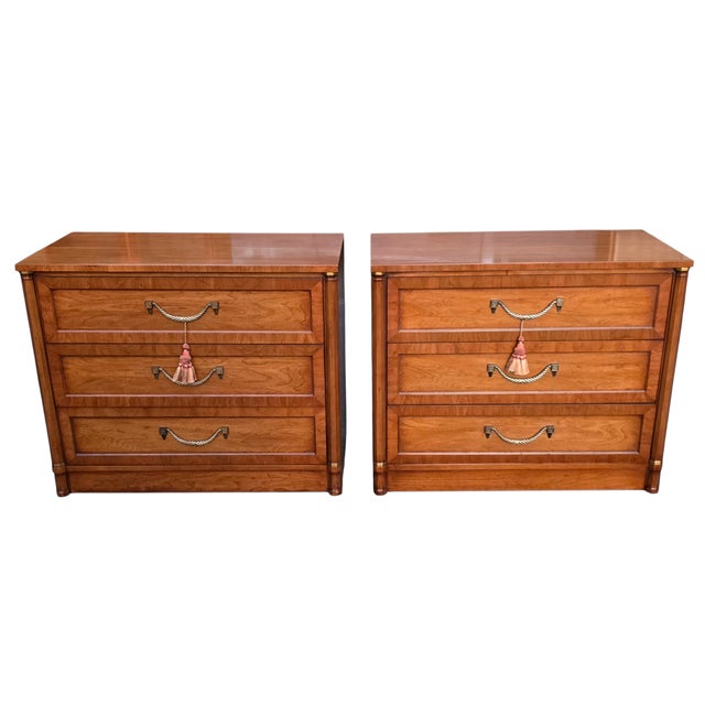 Pair of Vintage Henredon Furniture Bachelor's Chests For Sale In Washington DC - Image 6 of 15