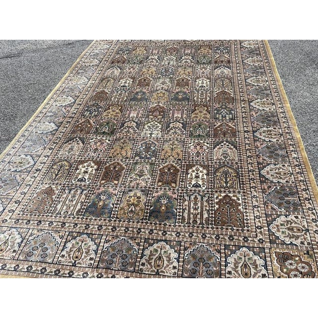 Large Country House Rug in Wool For Sale - Image 6 of 13