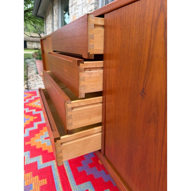 1960s Danish Modern ' Grande' Teak Credenza by Nils Jonsson For Sale In Austin - Image 6 of 12