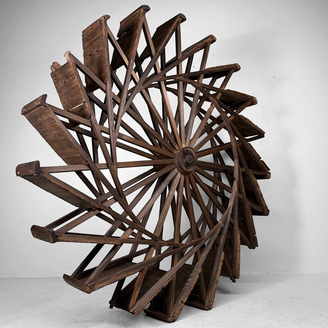 Large Japanese Wooden Suisha Water Wheel Wall Decor, 1900s For Sale - Image 11 of 15