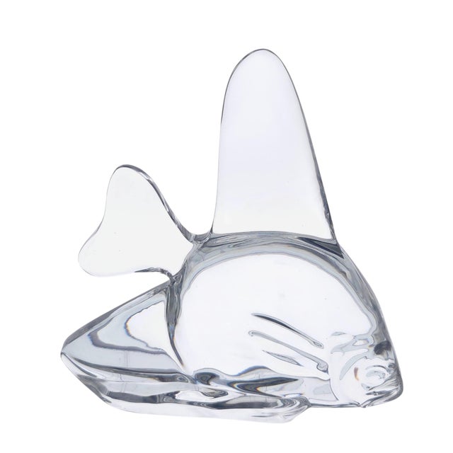 Steuben Pristine Large Steuben Crystal Angelfish Sculpture 10.5" Signed Rare Masterpiece For Sale - Image 4 of 9