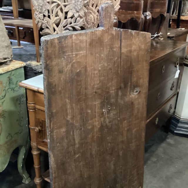 Early 20th Century Oversized Wood Tortilla Board From Guatemala For Sale In Atlanta - Image 6 of 12
