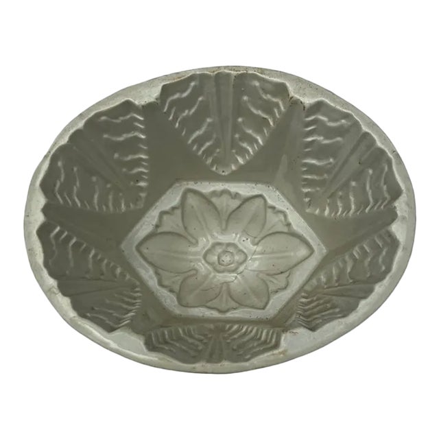19th Century Victorian Food Mold - Flower Design For Sale