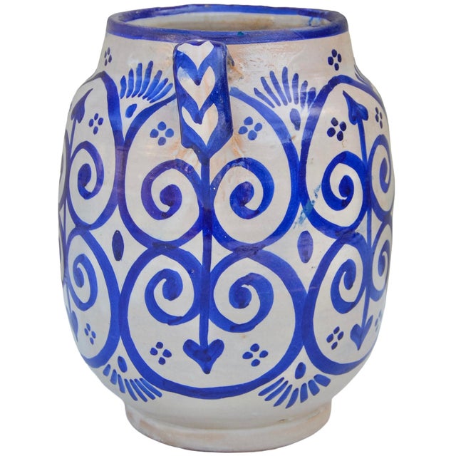 Moroccan Mid 20th Century Blue Andalusian-Patterned Ceramic Vase W/ Handles For Sale - Image 3 of 9