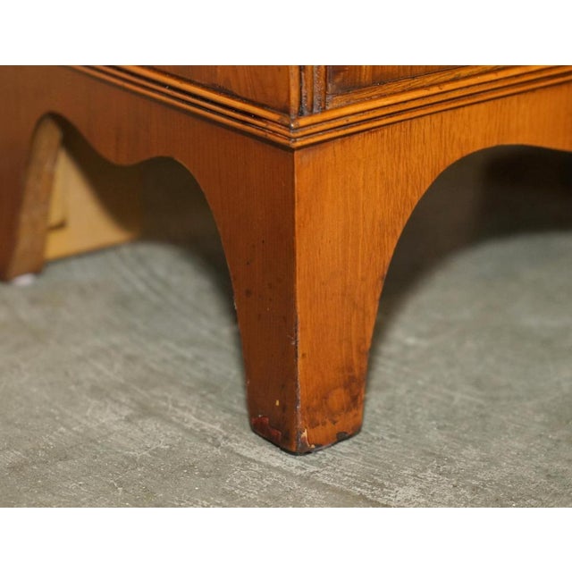 Brown Vintage English Flamed Hardwood Waterfall Bookcases with Cupboard Bases, Set of 2 For Sale - Image 8 of 18