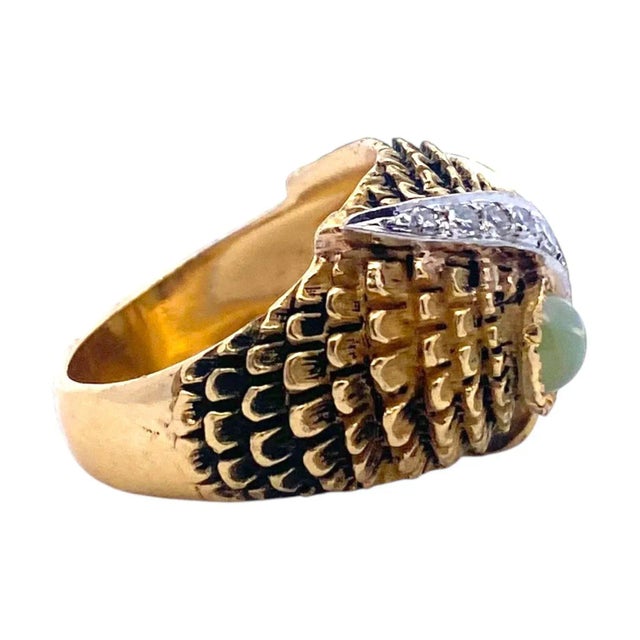 Gold Vintage 18k Gold Diamond Owl Ring With Chrysoberyl Eyes, Size 6.5 For Sale - Image 8 of 9