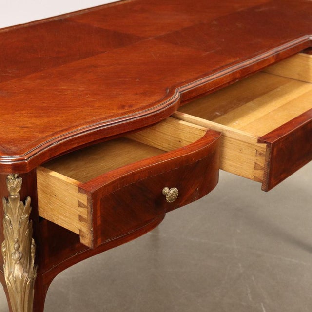 Antique Baroque Style Desk in Mahogany For Sale - Image 3 of 10