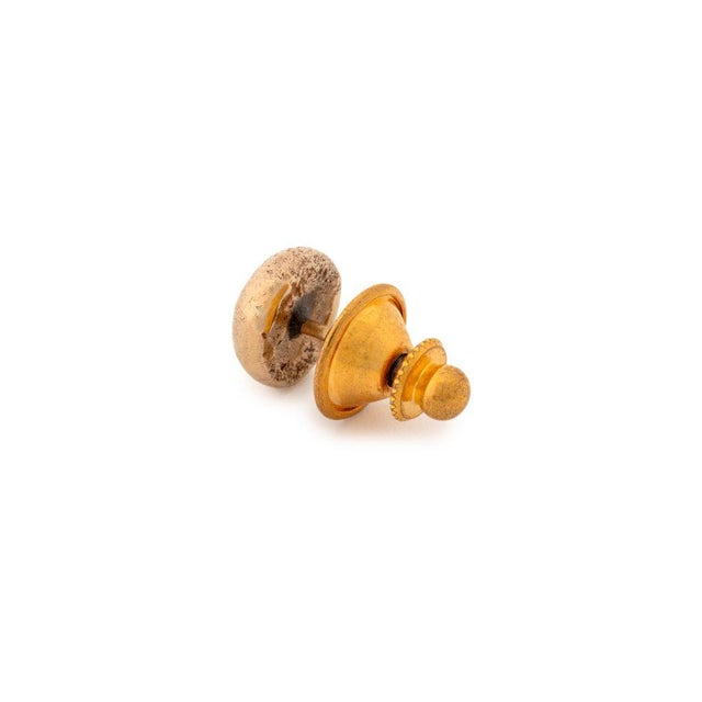 Modern 10k Yellow Gold Button Lapel Pin For Sale - Image 3 of 5