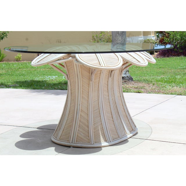 Vintage Hollywood Regency Style Flower Pencil Reed Rattan Pedestal Dining Table With Oval Glass Top For Sale - Image 9 of 18