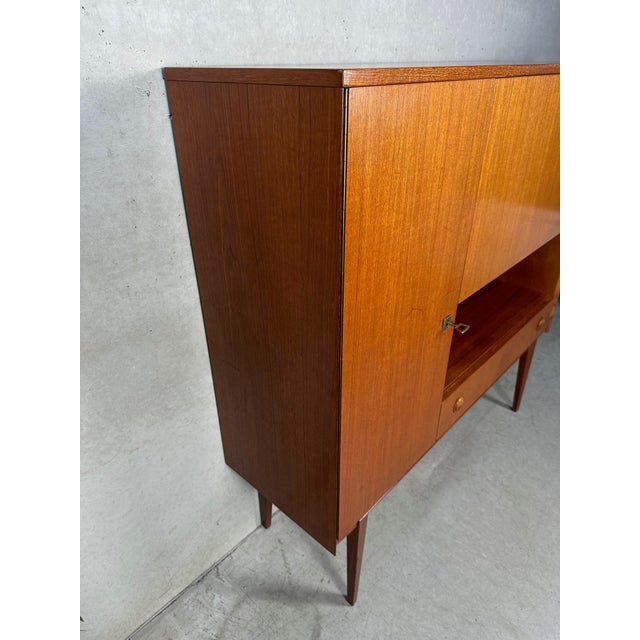1950s Vintage Highboard in Teak and Bakelite, 1950s For Sale - Image 5 of 17