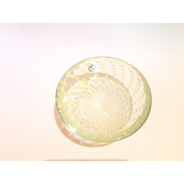 1960s Gold Infused Bubbles Italian Murano Glass Bowl For Sale - Image 5 of 12
