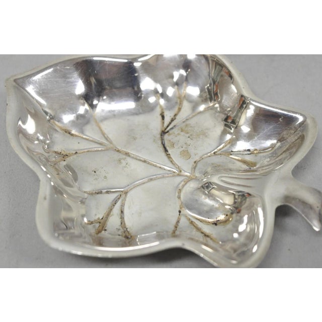 Late 20th Century Vintage Canterbury Silver Plated Miniature Leaf Shaped Trinkets Dish Set of 2 For Sale - Image 5 of 10