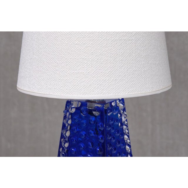 Table Lamp in Blue Glass by Josef Schott for Smålandshyttans Glasbruk, Sweden, 1960s For Sale - Image 6 of 13