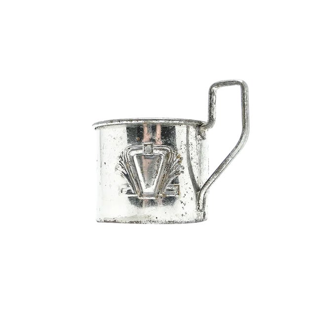 Austro-Hungarian Art Nouveau Tea Basket, 1890s For Sale