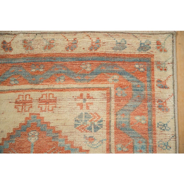 Distressed Oushak Rug Runner - 2'7" x 4'10" For Sale In New York - Image 6 of 9