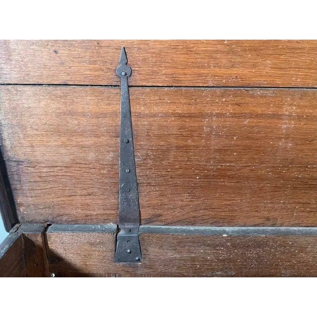 Antique George III Oak Mule Blanket Chest For Sale In New York - Image 6 of 15
