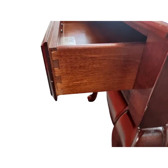 Late 20th Century Late 20th Century Null Furniture Queen Solid Mahogany Side Table For Sale - Image 5 of 7