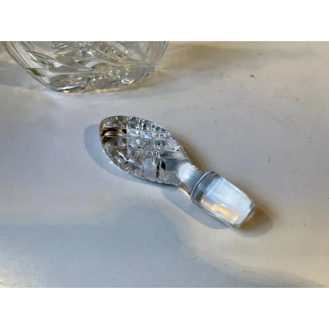 French Cut Crystal Decanter from Cristal De Lorraine, 1950s For Sale - Image 9 of 13