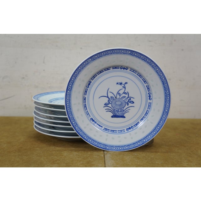Mid 20th Century Mid 20th Century Tienshan Chinese Chinoiserie Blue White Rice Grain Dinner Service - 55pcs For Sale - Image 5 of 16