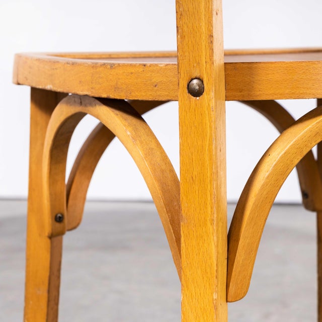 French Blonde Bentwood Kick Leg Dining Chairs from Baumann, 1950s, Set of 6 For Sale - Image 4 of 15
