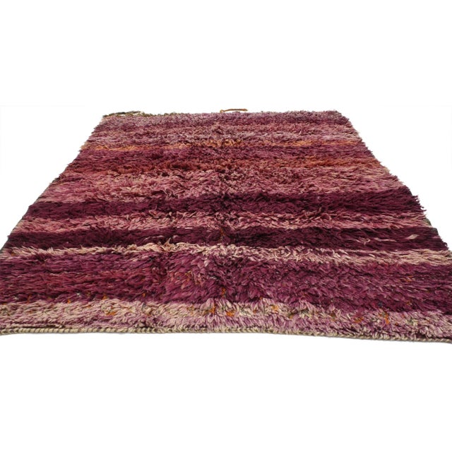 Tribal Vintage Beni Mrirt Moroccan Rug - 05'09 X08'03 For Sale - Image 3 of 4