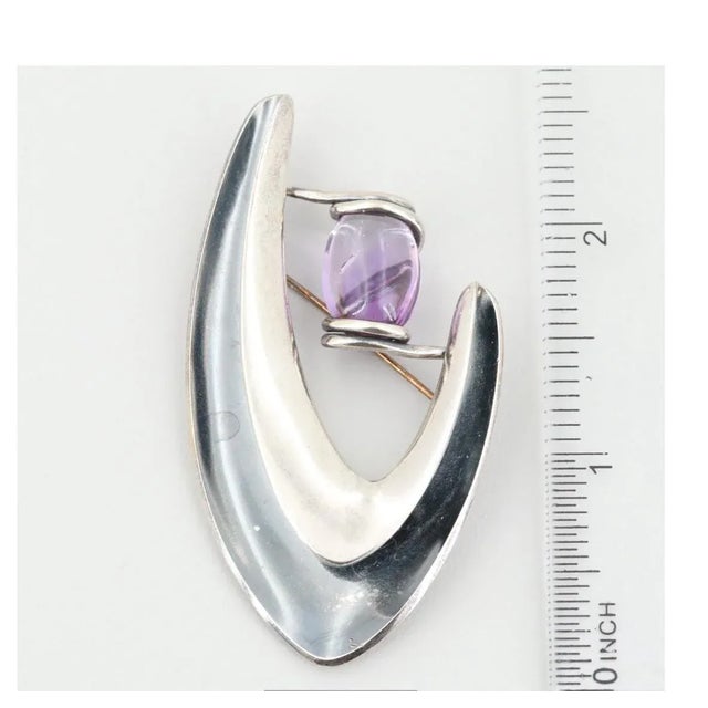 This is part of Chairish’s Fine Jewelry assortment. Vintage Modernist Sterling Silver Brooch by Legendary Mexico Artisan...