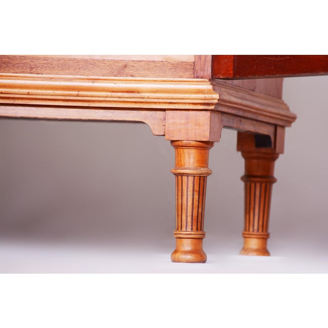 19th Century British Satin Wood Dining Room Set with 12 Chairs from Maple & Co., Set of 15 For Sale - Image 15 of 18