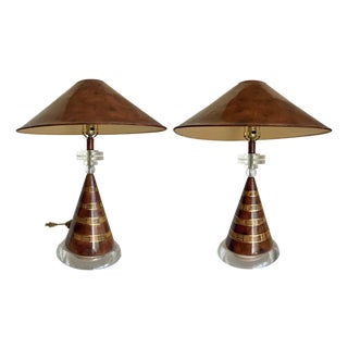 Pair of Vintage Leeazanne Postmodern Faux Burl & Lucite Table Lamps With Original Shades For Sale