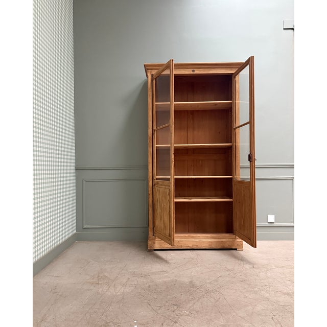 Vintage Display Case from Delagrave, 1931 For Sale - Image 15 of 16