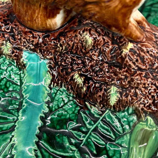 A George Jones Majolica Rustic Server, Squirrel With Nut, English, Ca. 1873 For Sale - Image 11 of 15