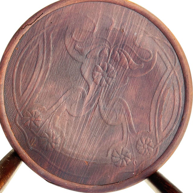 Antique Vienna Secession Bent Oak W/ Carved Floral Backreast and Seat by Thonet-Mundus For Sale - Image 9 of 9