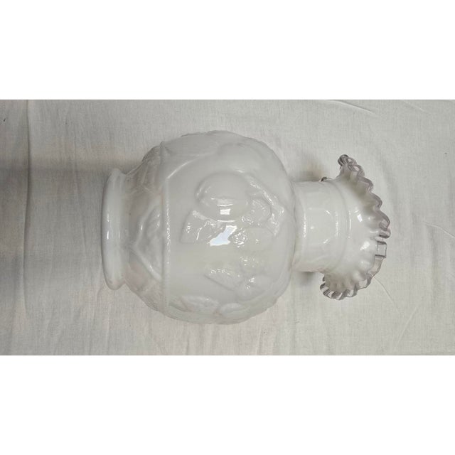 Mid-Century Modern Vintage Fenton Apple Tree Vase With Ruffle Trim For Sale - Image 3 of 5