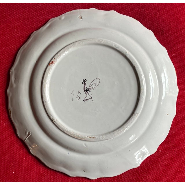 Antique 19th Century Italian Cantagalli Faience Dinner Plates From Florence - A Pair For Sale - Image 9 of 10