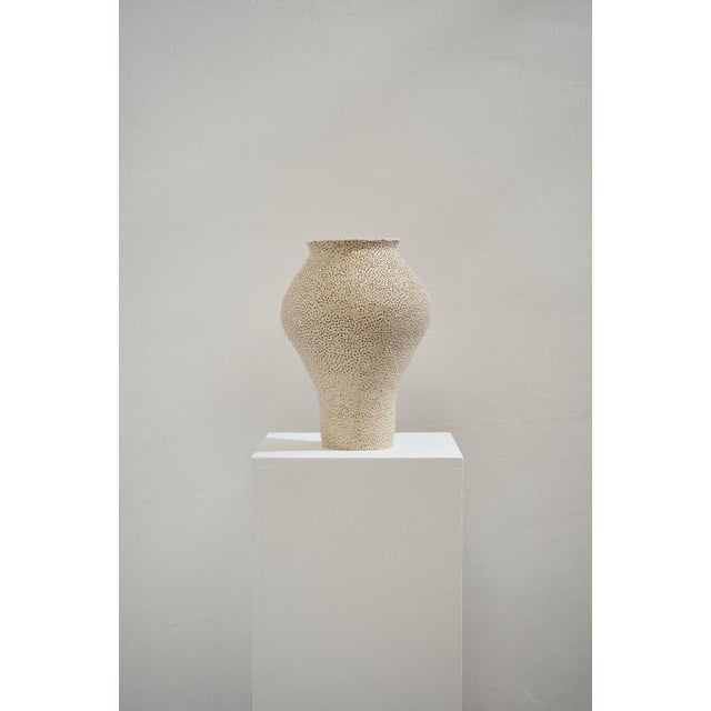 L´étoile De Mer Beige Sandstone Vase by Lou Thomas For Sale - Image 4 of 6