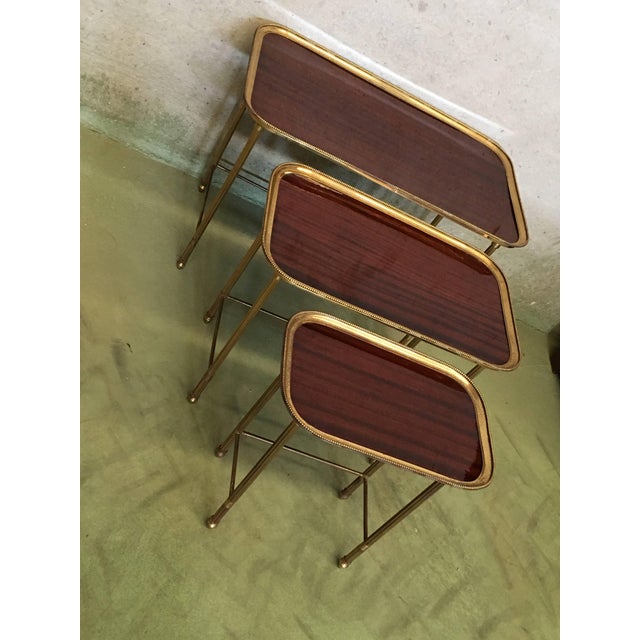 19th Century Set of Three Nesting Tables in Brass and Mahogany, France For Sale - Image 9 of 13