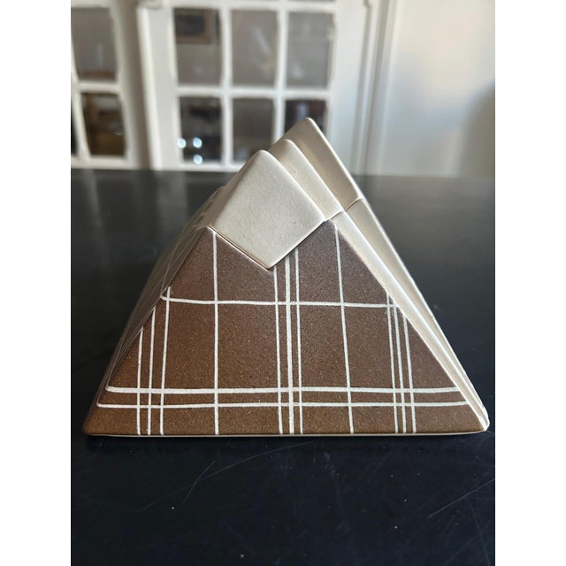 1980s Postmodern Ceramic Box from Boyé, 1980s For Sale - Image 5 of 12