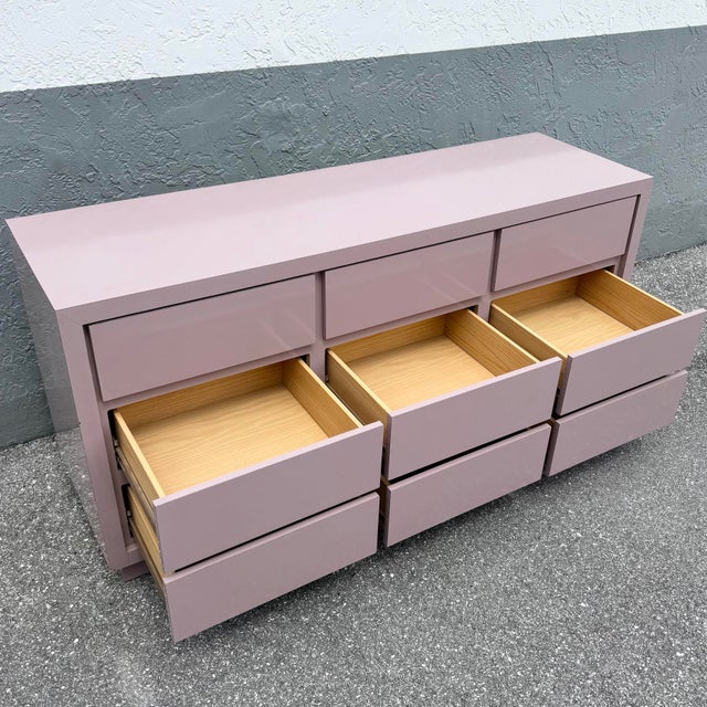 Postmodern Postmodern Mauve Gloss Laminate Cubic Dresser For Sale - Image 3 of 10