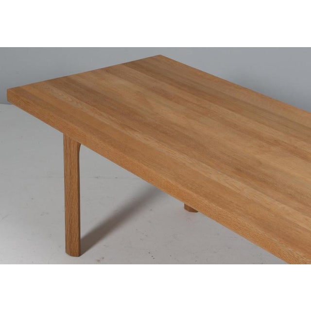 Coffee Table in Oak by Illum Wikkelsø, 1960s For Sale - Image 3 of 7